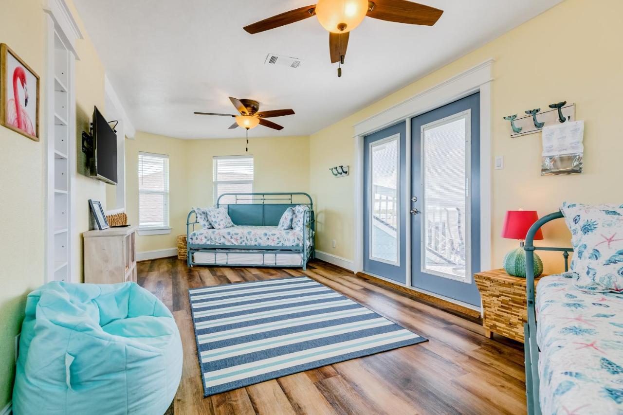 The Quirky Whale Villa Surfside Beach Buitenkant foto
