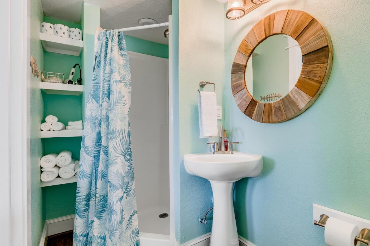 The Quirky Whale Villa Surfside Beach Buitenkant foto