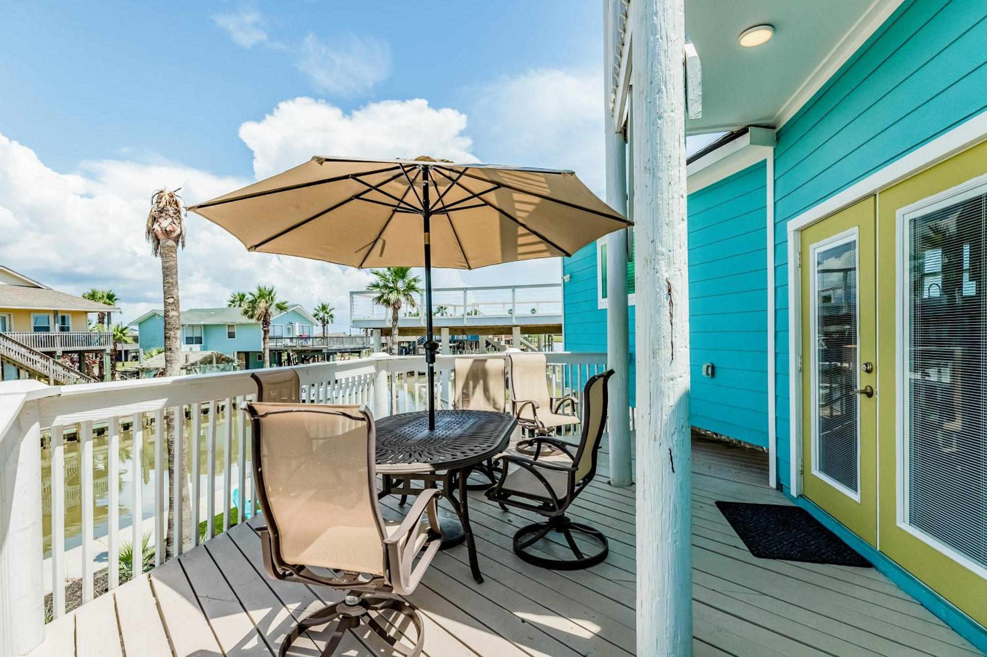 The Quirky Whale Villa Surfside Beach Buitenkant foto